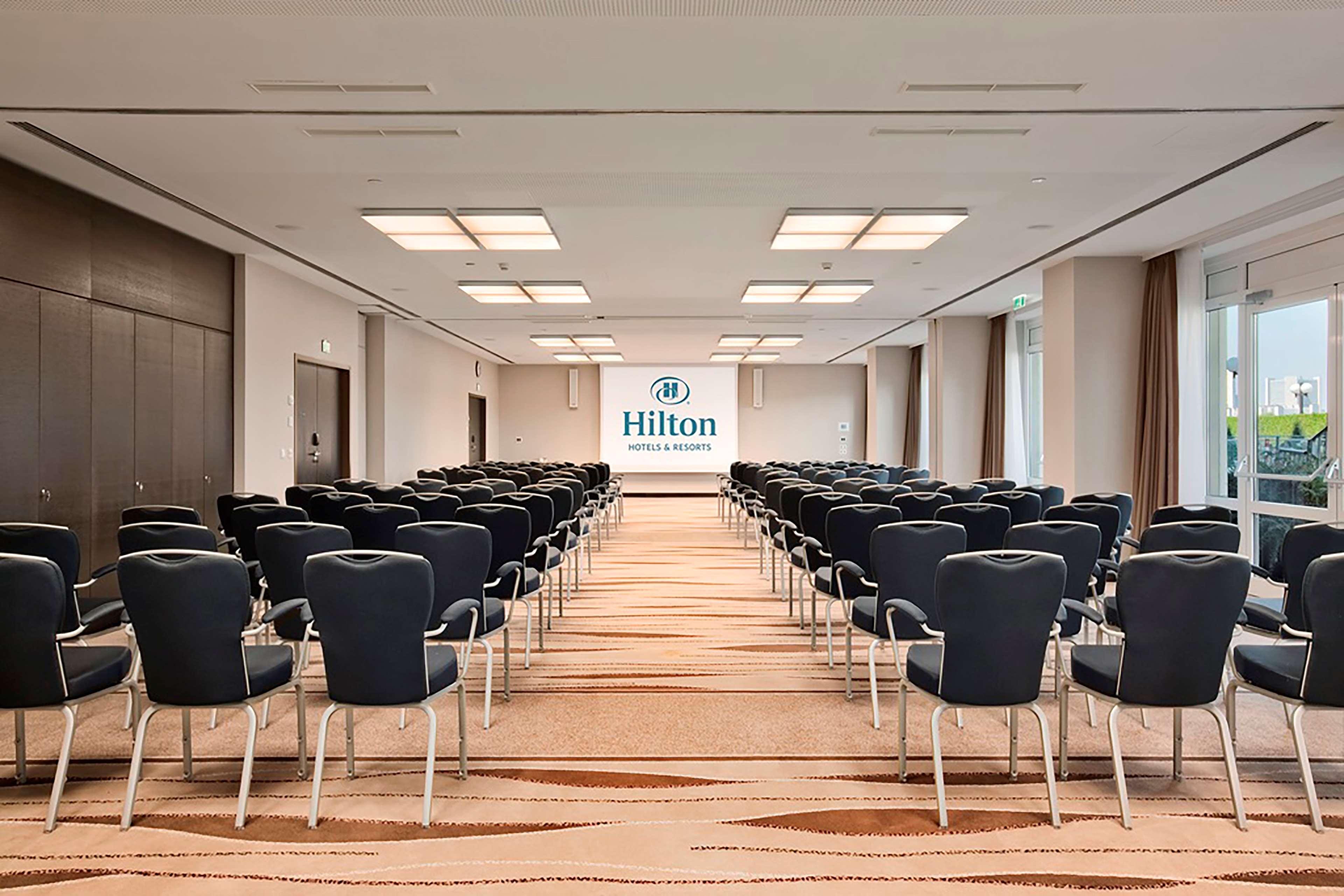 Hilton Vienna Waterfront Hotel Facilities photo